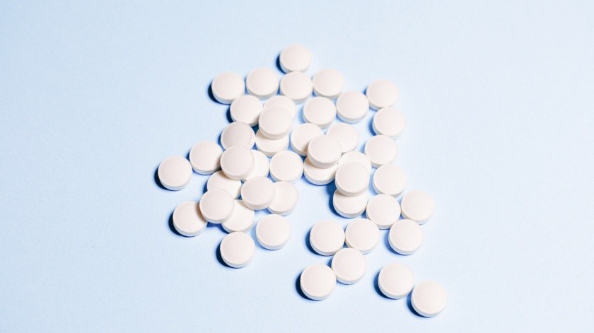 La aspirina puede causar efectos secundarios desde leves hasta graves.(Pexels.)