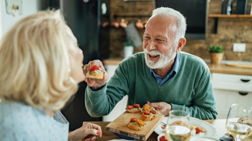 El estudio encontró beneficios de los alimentos con selenio para combatir el Alzheimer.(Freepik)