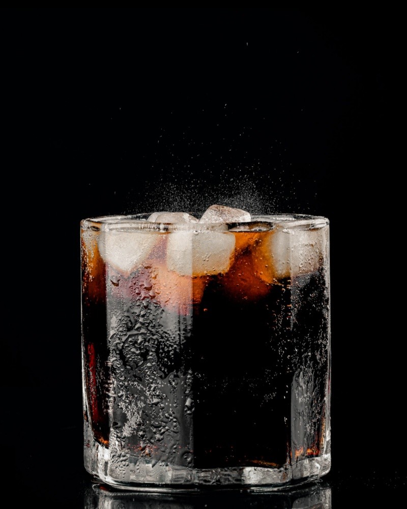 Un estudio con ratones analizó los efectos de la Coca-Cola y la Pepsi sobre la salud. Foto: Unsplash 
