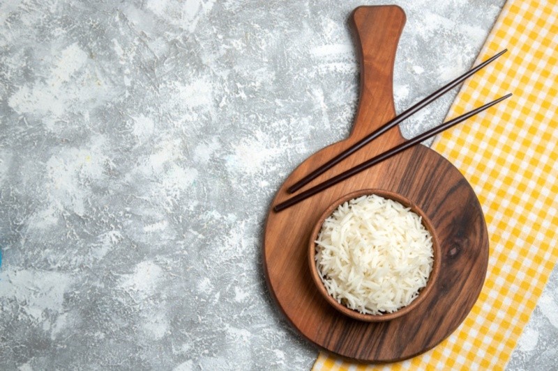 Muchos se preguntan cómo es que los asiáticos comen tanto arroz y no engordan. Foto: Freepik