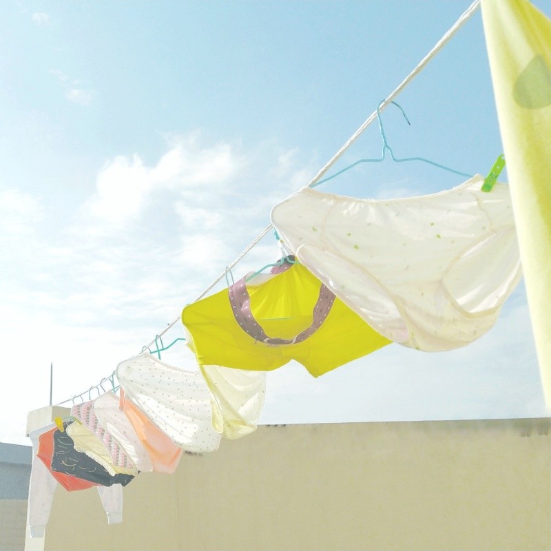 Especialistas indican que para evitar este tipo de infección debes dejar secar la ropa interior al sol. FOTO PEXELS