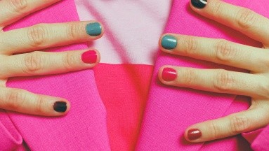 Manchas en la ropa de esmalte de uñas: Consejos para remover sin dañar las prendas