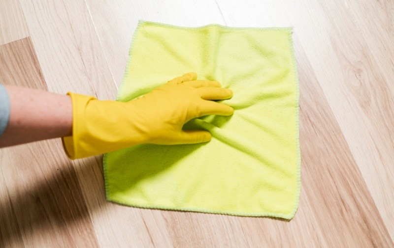  Los trapos o toallas de cocina pueden tomar algunos olores después de su uso frecuente. Foto: Freepik