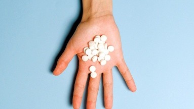 Paracetamol e ibuprofeno: ¿Cómo alternar la toma de forma segura?