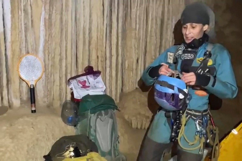Beatriz Flamini pasó 500 días en una cueva a 70 metros de profundida. Foto: EFE
