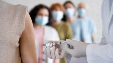 México anuncia que su vacuna anticovid Patria está lista para usarse como refuerzo