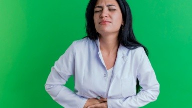 Colitis microscópica, la enfermedad que afecta más a mujeres y provoca diarrea crónica
