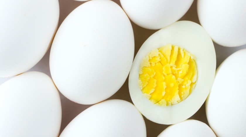 Los huevos duros pueden ser una opción práctica para la comida o para el snack.(Foto de Mustafa Bashari en Unsplash)