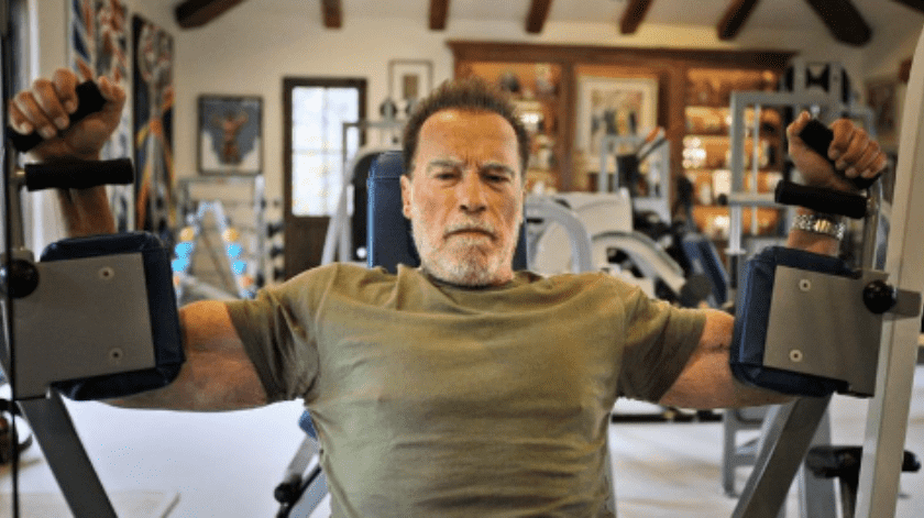 Arnold Schwarzenegger recuerda y reflexiona sobre su uso de esteroides en el pasado(MICHAEL MULLER PARA LA SALUD DE LOS HOMBRES)