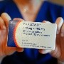 Covid: EU da su aprobación al primer antiviral oral para tratarla en adultos