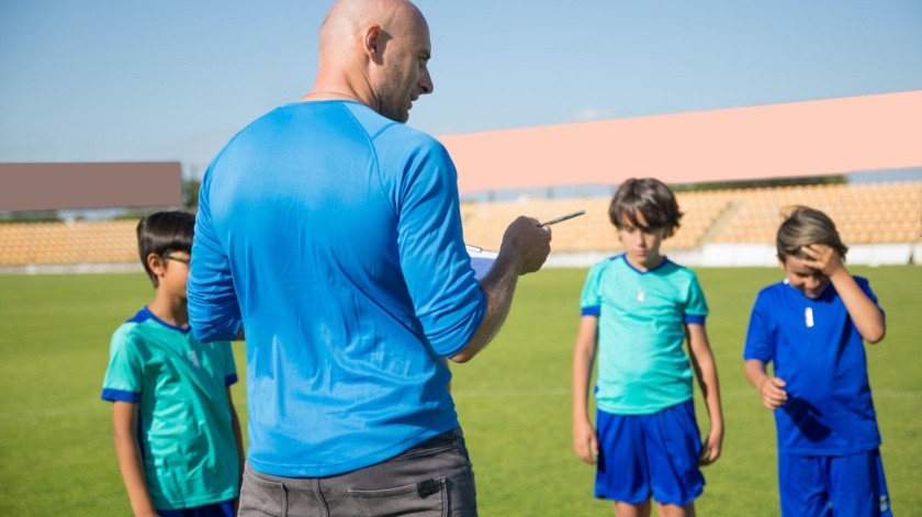 El deporte en los niños les ayuda a desarrollar confianza en sí mismos, mejorando su autoestima(Kampus Production/PEXELS)