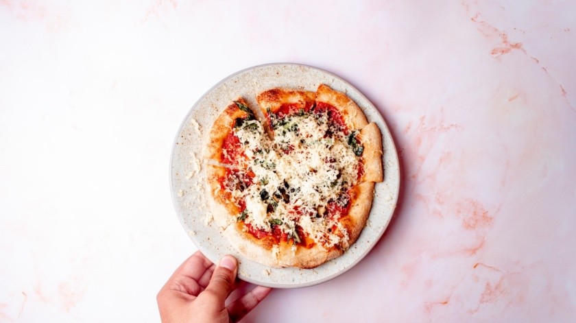 Descubre un nuevo sabor de la pizza con esta receta(Edward Howell/UNSPLASH)