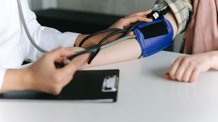 La hipertensión debe ser controlada para evitar problemas de salud.(Foto de Thirdman en Pexels.)