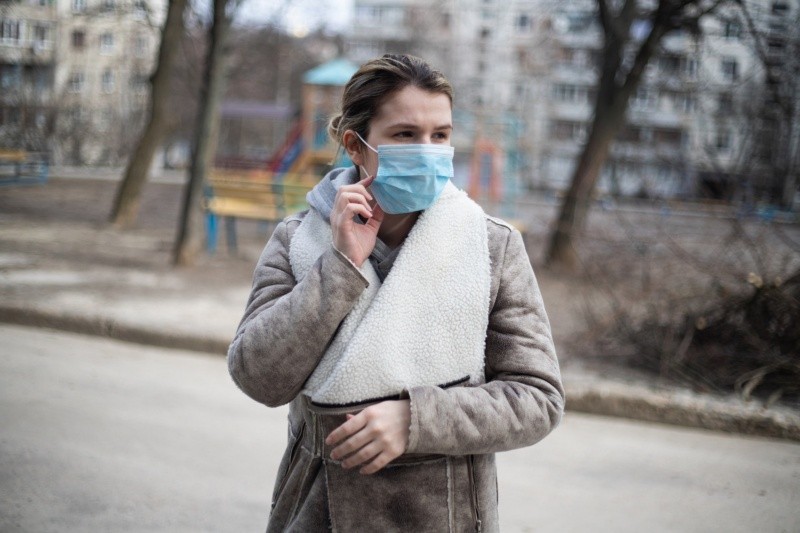 Se aclaró que las personas que se sientan más cómodas usando mascarillas podrían seguir haciendolo.FOTO:EVG Kowalievska/UNSPLASH