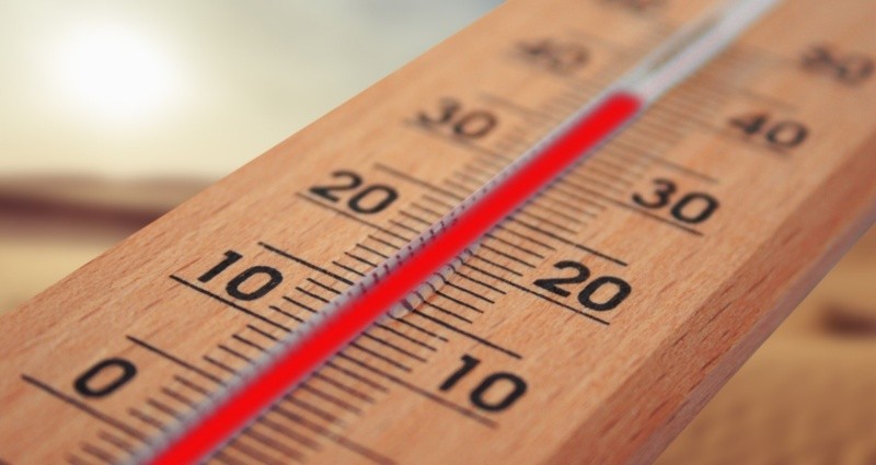 Las altas temperaturas pueden provocar un golpe de calor. Archivo.  