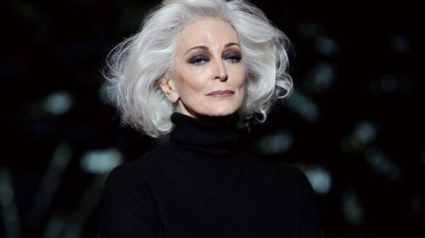Carmen Dell'Orefice es una modelo de 92 años que destaca por su elegancia y vitalidad.(Foto: Instagram)