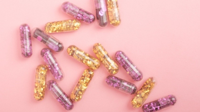 La vitamina D ayuda al cuerpo a absorber calcio.(Foto de Alena Shekhovtcova en Pexels.)