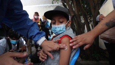 Vacunación: Esquema incompleto, podría aumentar riesgo de enfermedades mortales en niños, según Unicef