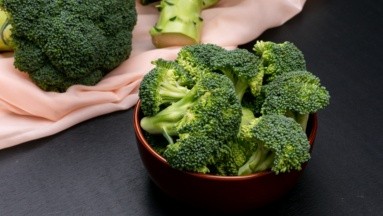 Gusanos en el brócoli: ¿Puede pasar algo si los comes por accidente?