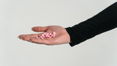 Esclerosis múltiple: OMS incorpora medicinas contra la enfermedad en lista de fármacos esenciales