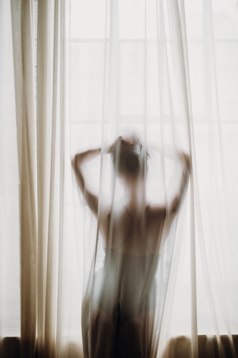 Es importante tener claro lo que vales para poder abandonar un enganche sexual. foto:Monika Kozub/pexels 