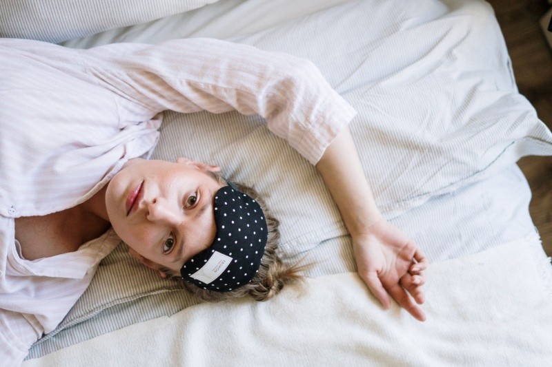La clave es dormir correctamente para que el cuerpo no tenga señales negativas como ansiedad.Foto de cottonbro studio en Pexels.  