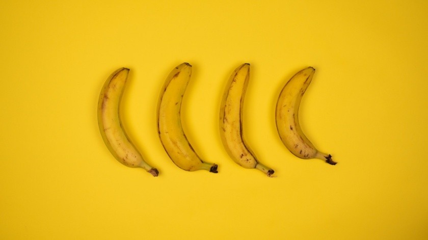 El plátano cuando están amarillos es porque están maduros.(SHVETS production en Pexels.)