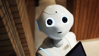 ¿Extirpación de tumores por robots? El Reino Unido invierte en IA para transformar la salud