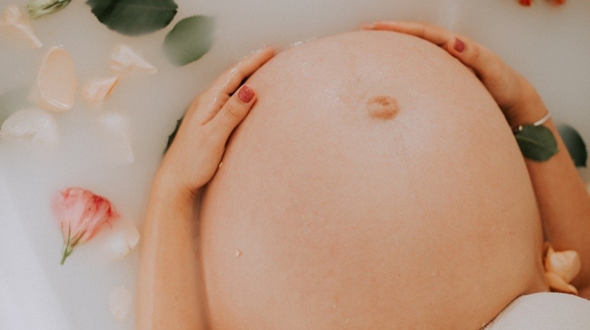 El embarazo puede durar en promedio para que sea normal, unas 40 semanas.(Lucas mendes en Pexels.)