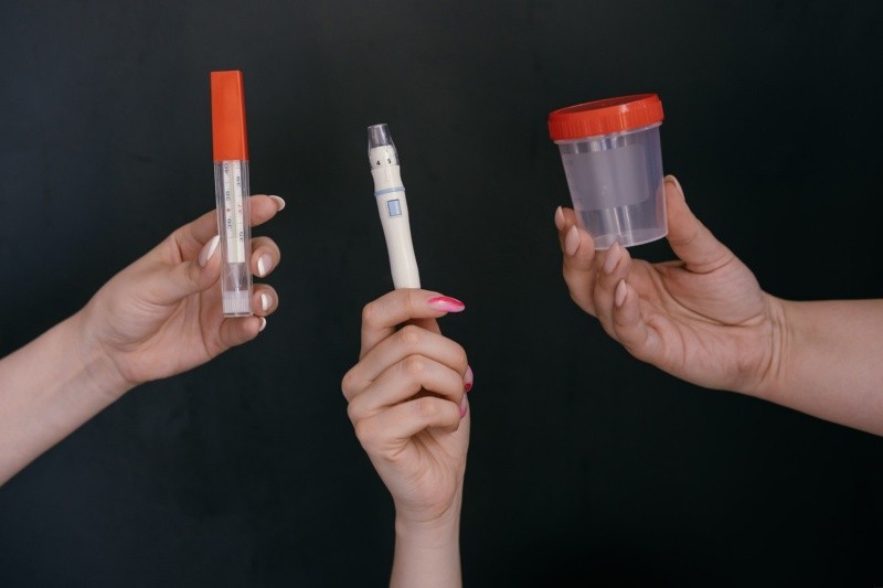 La FDA no recomienda que se sigan usando estas pruebas. Foto de Mikhail Nilov en Pexels.  