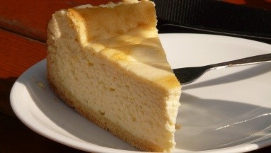 Cheesecake de guayaba: Un delicioso bocado tropical