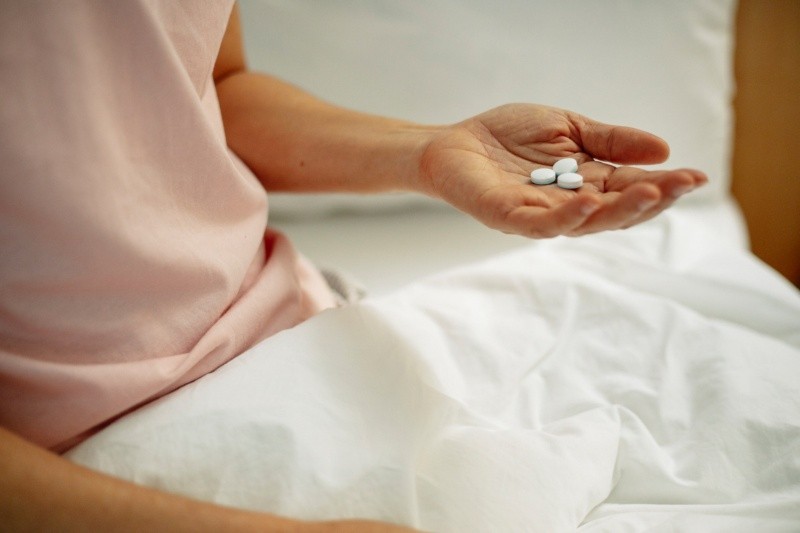 Tu médico puede recetarte medicamentos para ayudar a regular tus ciclos menstruales y promover la ovulación. FOTO:Michelle Leman