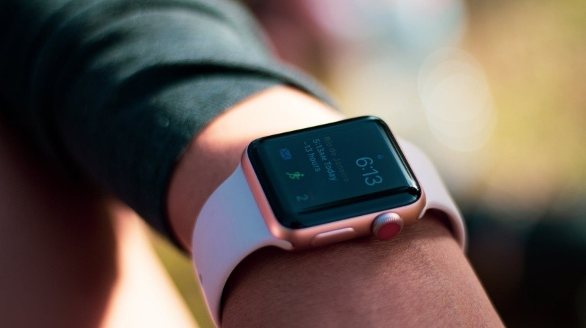 La detección de apnea del sueño y el monitoreo de la presión arterial llegan a los dispositivos de Apple en 2024(Ingo Joseph/PEXELS)