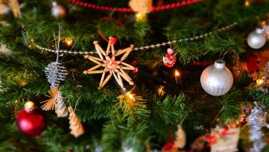 ¿Cómo reutilizar el árbol de Navidad?