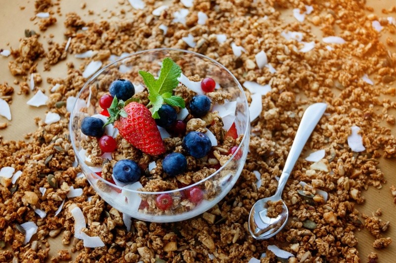 Los cereales integrales son una excelente fuente de fibra, vitaminas y minerales esenciales 